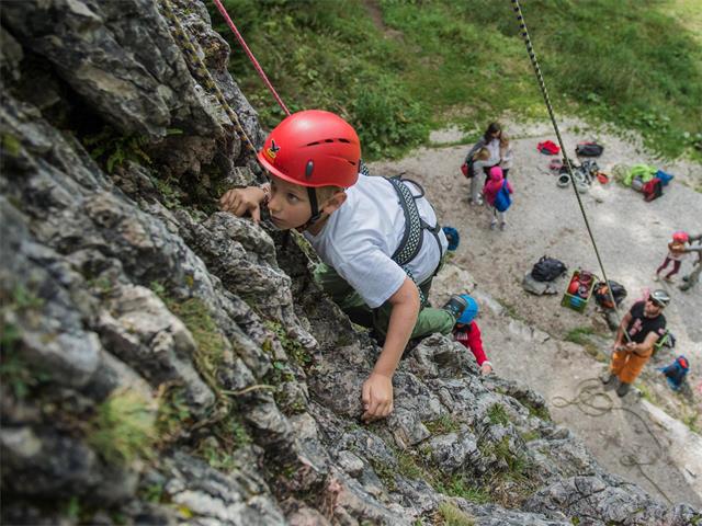 Foto per Kids Active - Abili alpinisti e curiosi osservatori della natura