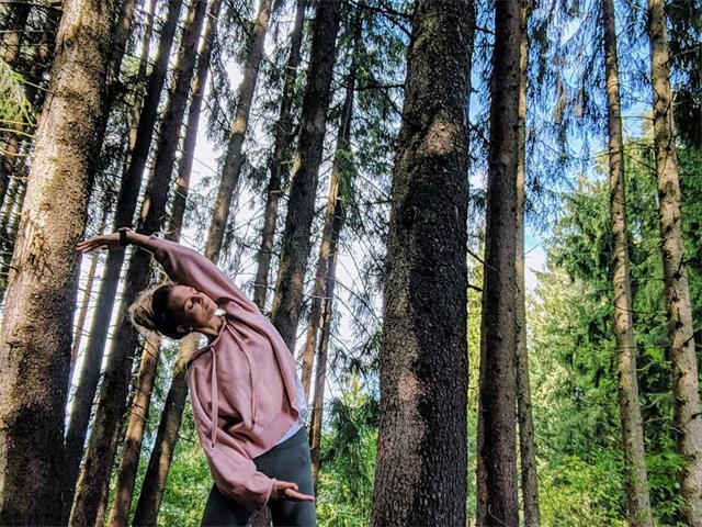 Foto per Yoga nel bosco: benessere di corpo e mente nella natura