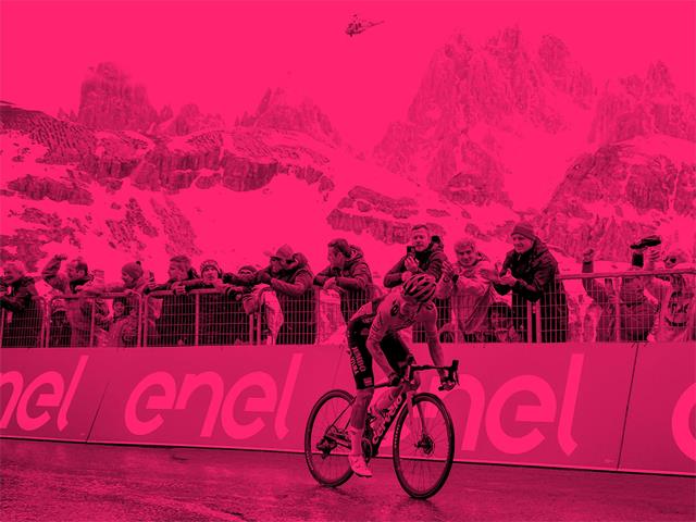 Foto per Giro d'Italia 2024: partenza 17ª tappa Selva Val Gardena - Passo Brocon